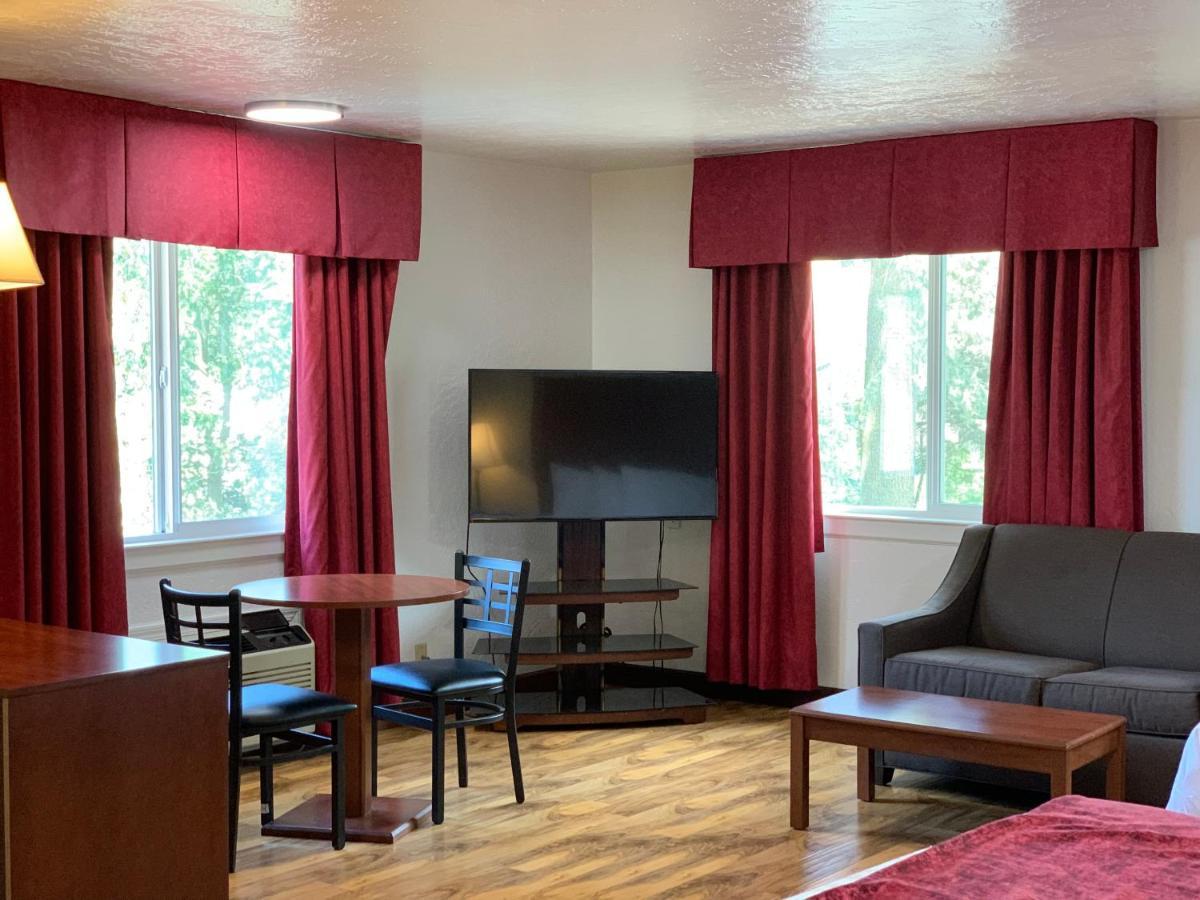 Red Carpet Inn Медфорд Экстерьер фото