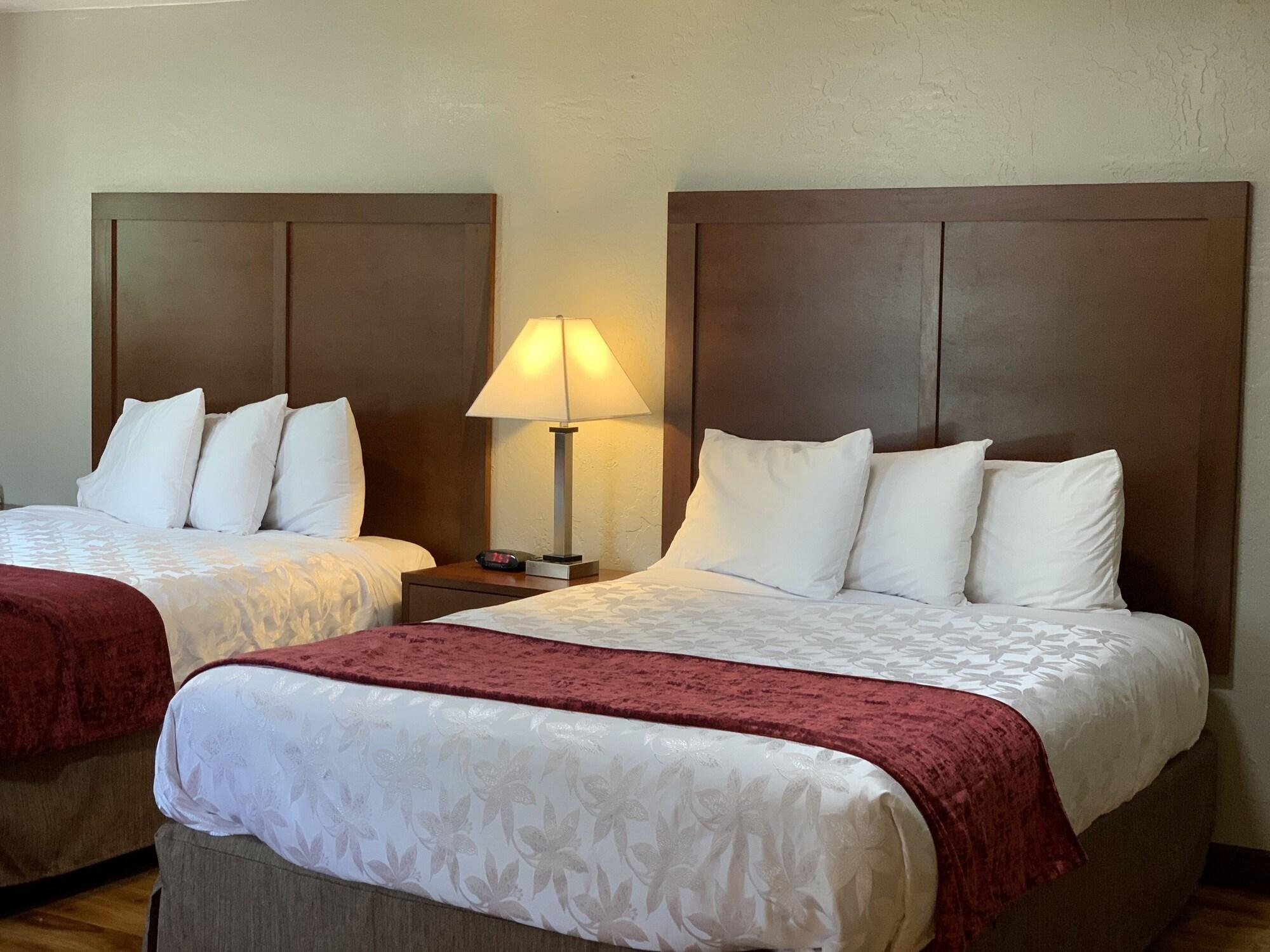 Red Carpet Inn Медфорд Экстерьер фото