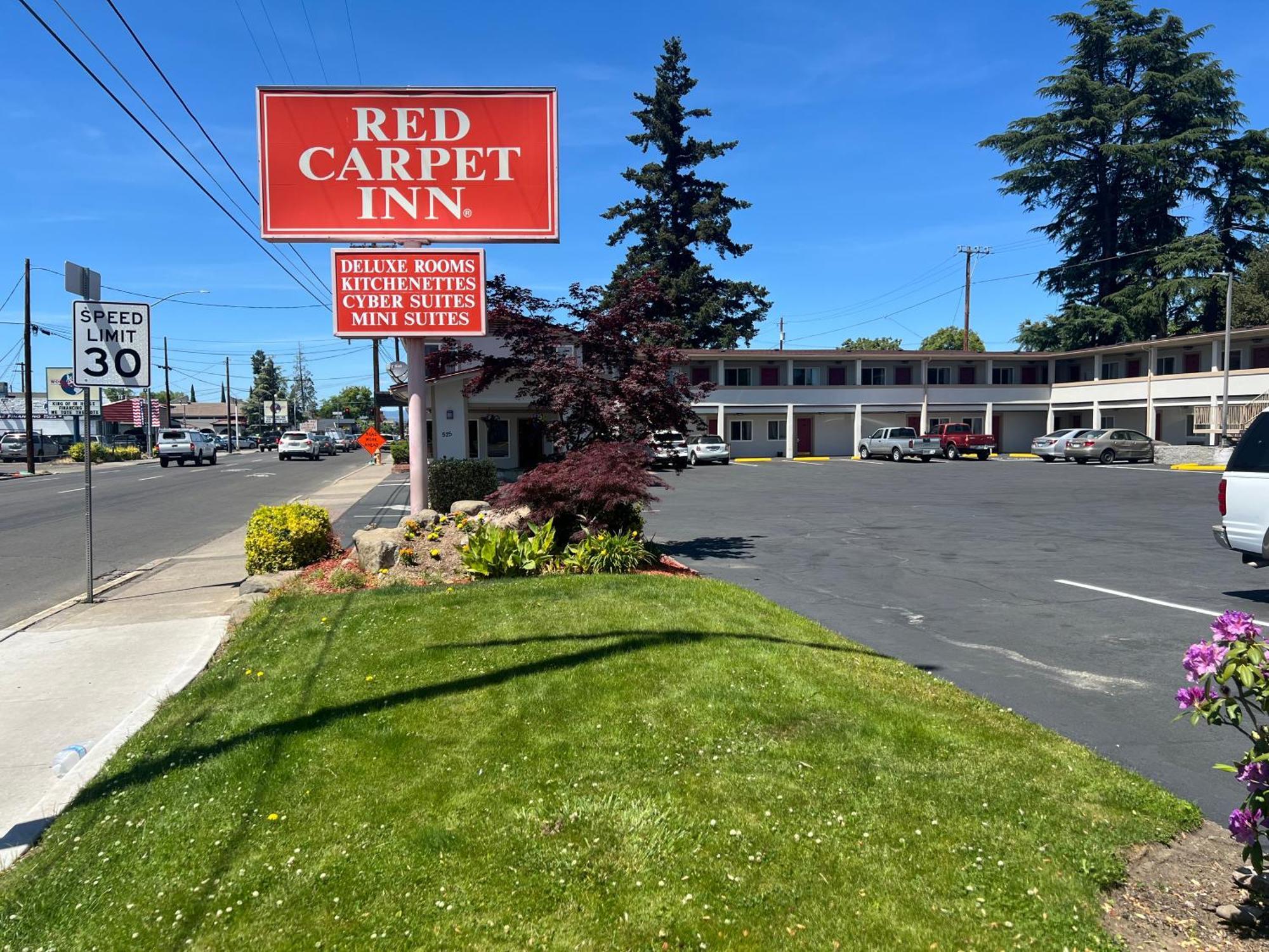 Red Carpet Inn Медфорд Экстерьер фото